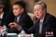 周小川談防范金融風(fēng)險：既要防“黑天鵝”也要防“灰犀?！? width=